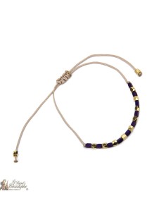 Adjustable golden bracelet