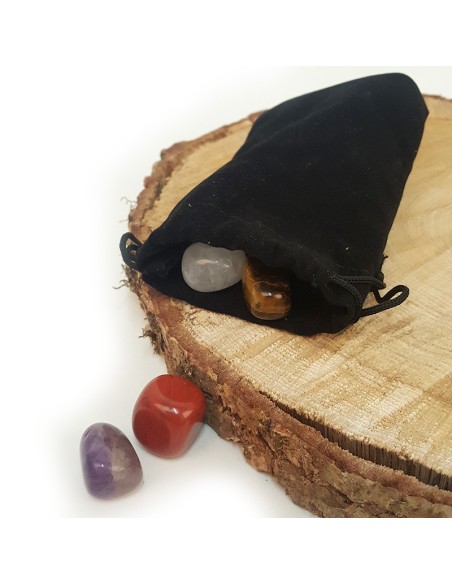 Necklace bottle of perfume in rock crystal