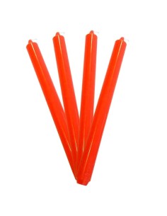 Durchgefärbte Kerzen in leuchtendem Orange - MH