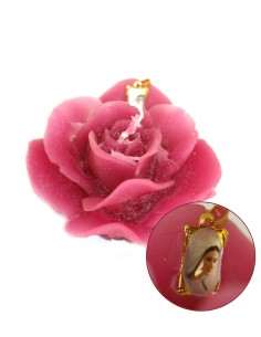 Bougie forme de Rose - Médaille de la Vierge de Medjugorje
