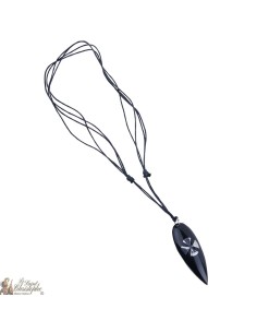 cavo della collana surf con croce