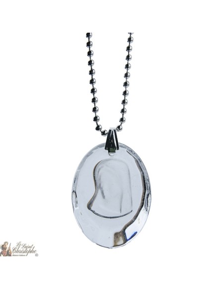 Pendant of the Virgin in transparent glass